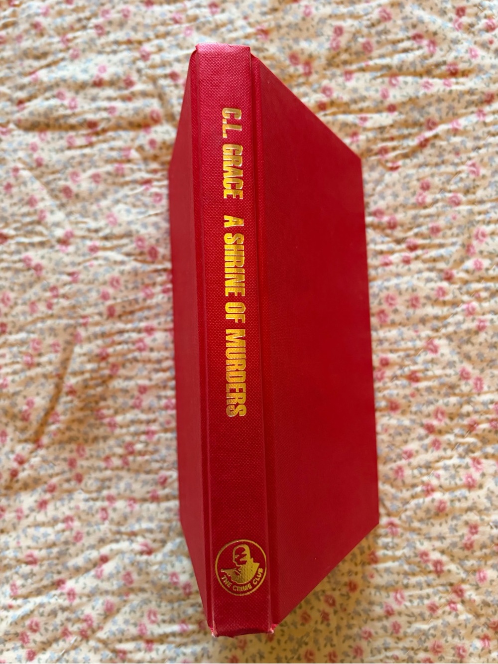 A Shrine of Murders by C. L. Grace - Illustrated Cover, Red & Blue - Picture 3 of 5